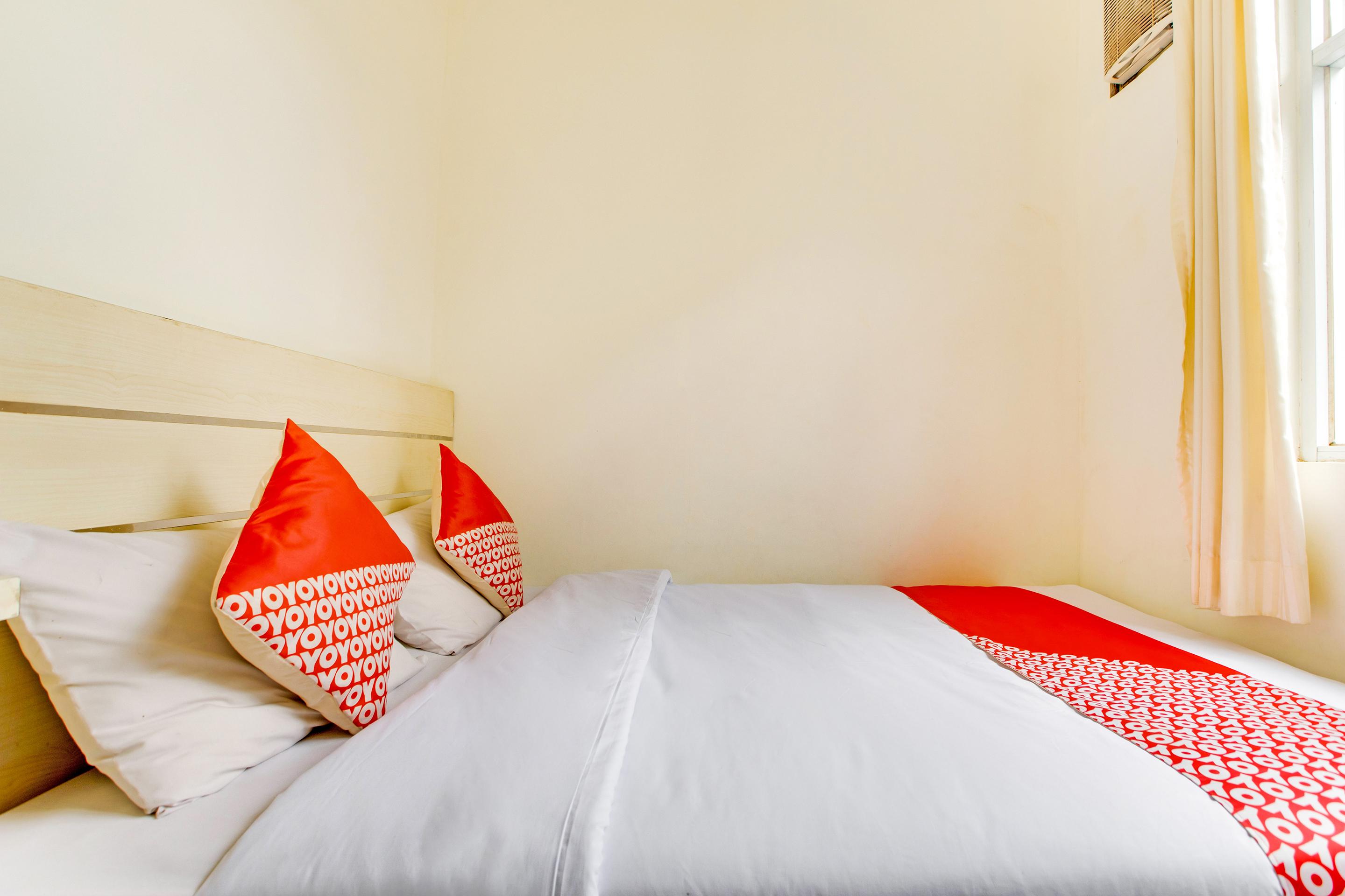Reddoorz @ Hotel Arimbi Dewi Sartika Baru Bandung Kültér fotó